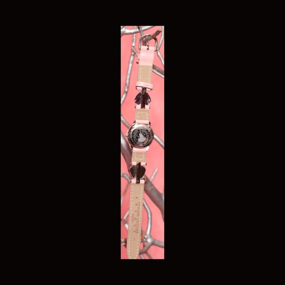 Pink Minnie Mouse Watch with Hearts main image 4